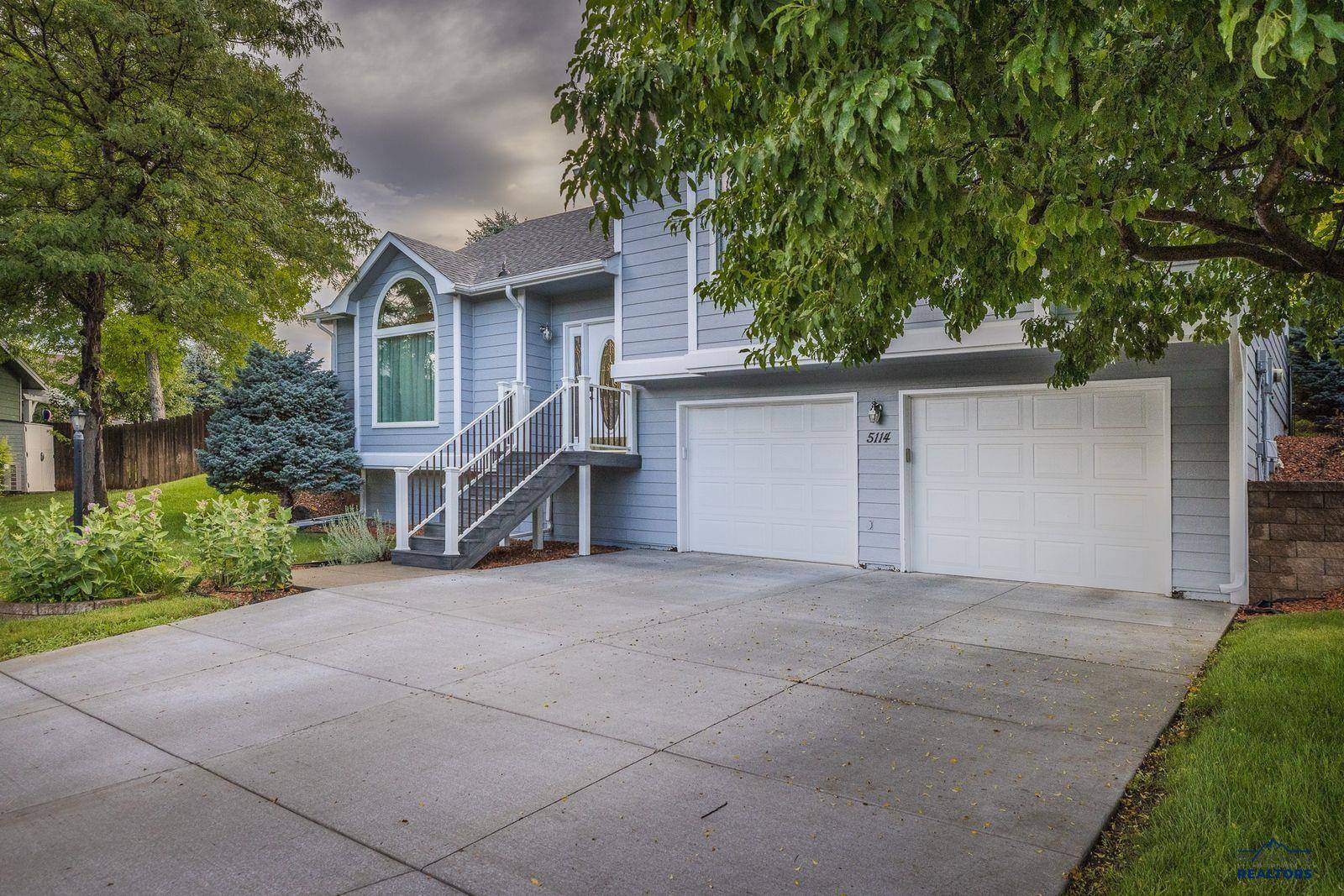 Rapid City, SD 57702,5114 Stoney Creek Ct