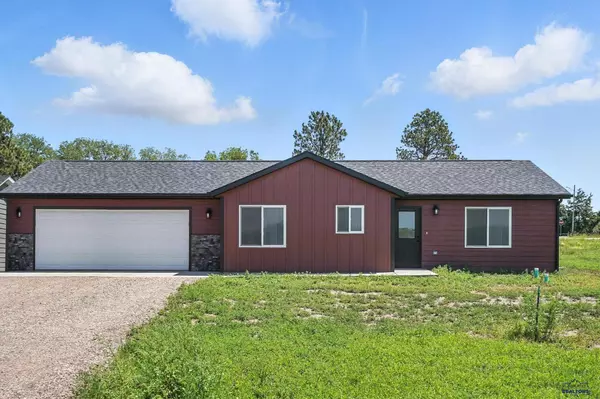 1026 DRIVER CIRCLE, Wall, SD 57790