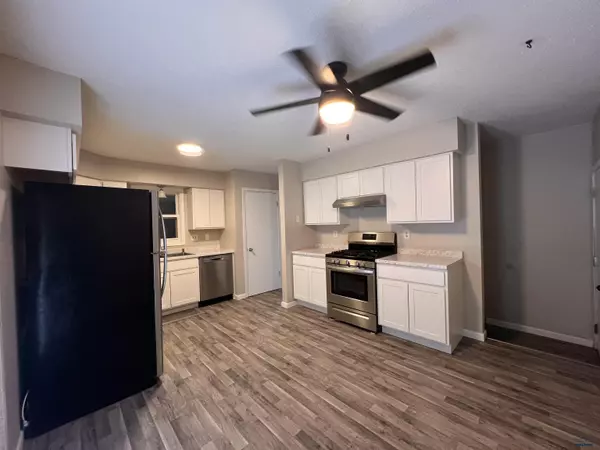 Rapid City, SD 57703,5024 Sully Ct