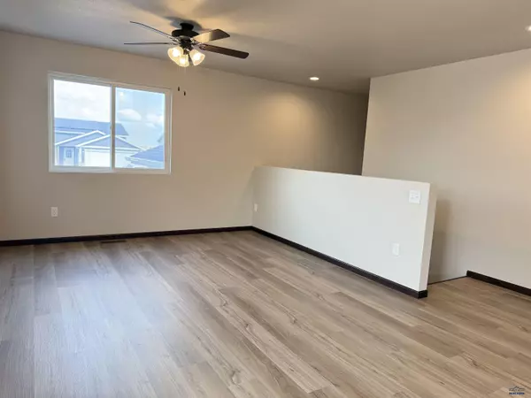 Rapid City, SD 57703,3885 Haralson Ln