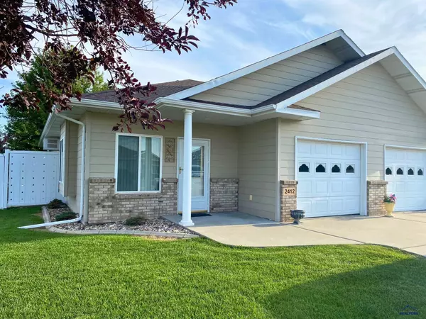 2412 Merlot Dr, Rapid City, SD 57701