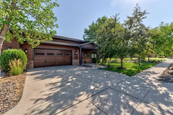 1145 Settlers Creek Pl, Rapid City, SD 57701