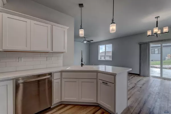 Rapid City, SD 57703,5410 Darian St