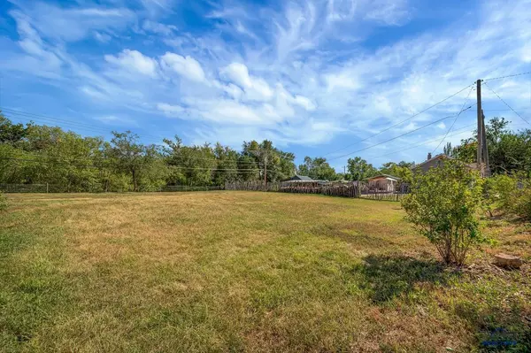 1511 CUSTER, Rapid City, SD 57702