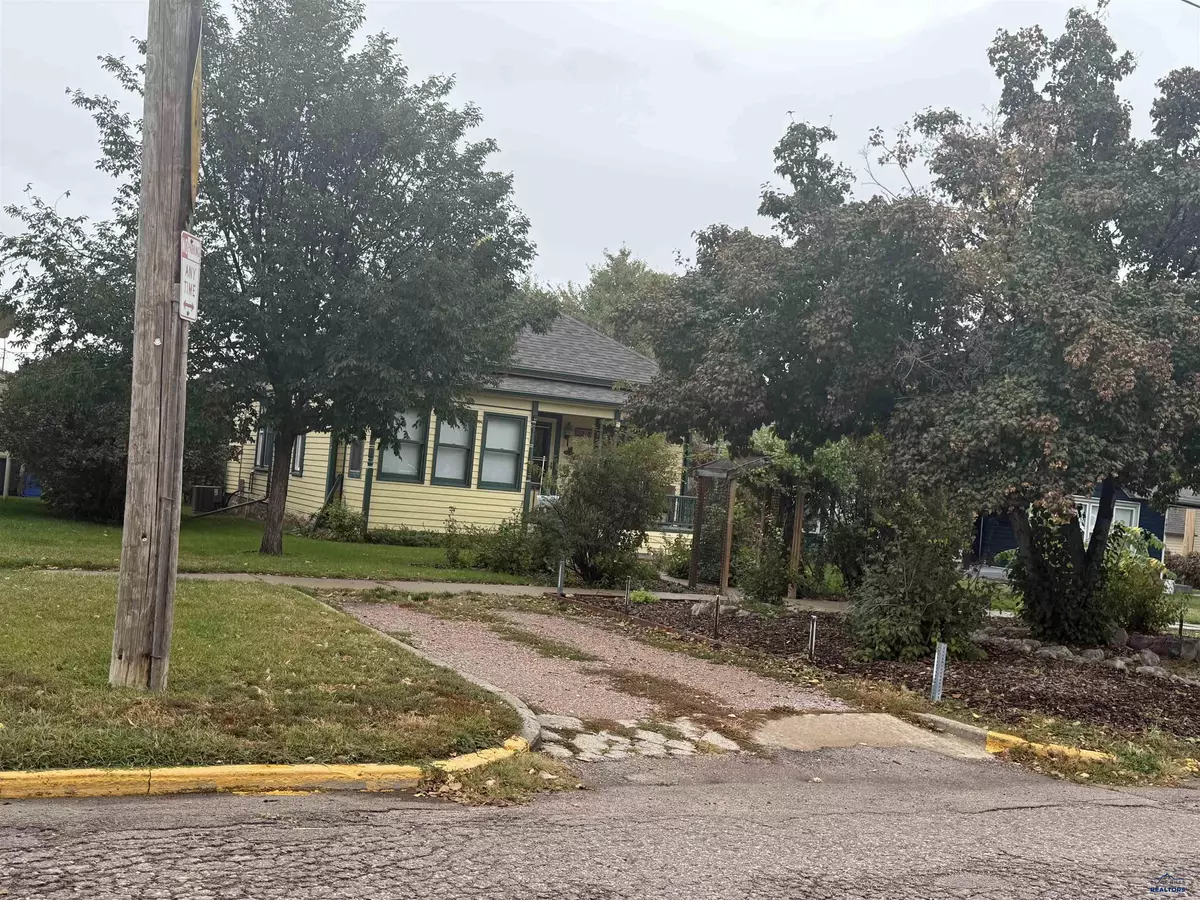 Rapid City, SD 57701,1020 Kansas City St