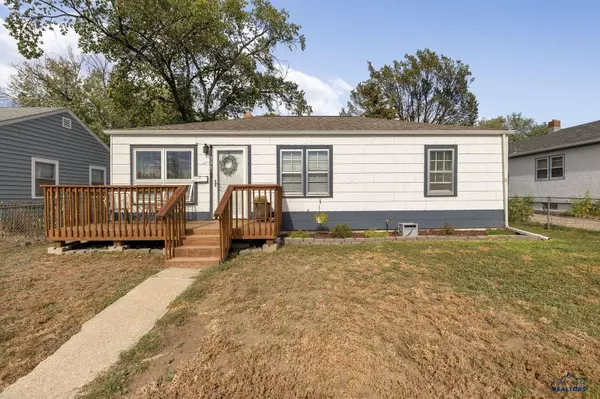 330 Saint Charles St, Rapid City, SD 57701