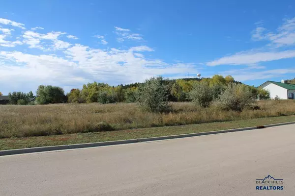 Rapid City, SD 57701,815 Country Rd