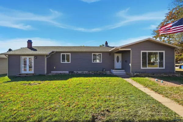 4907 Pierre St, Rapid City, SD 57702