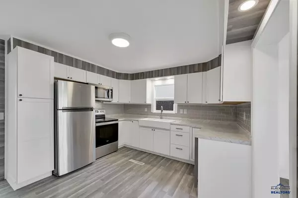 Rapid City, SD 57701,811 Blaine Ave