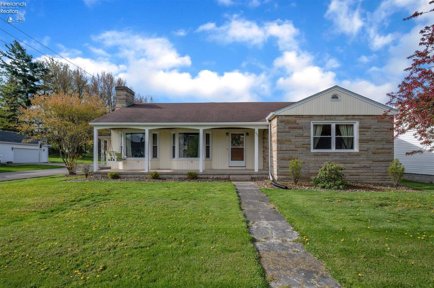 331 E Main ST, New Washington, OH 44854