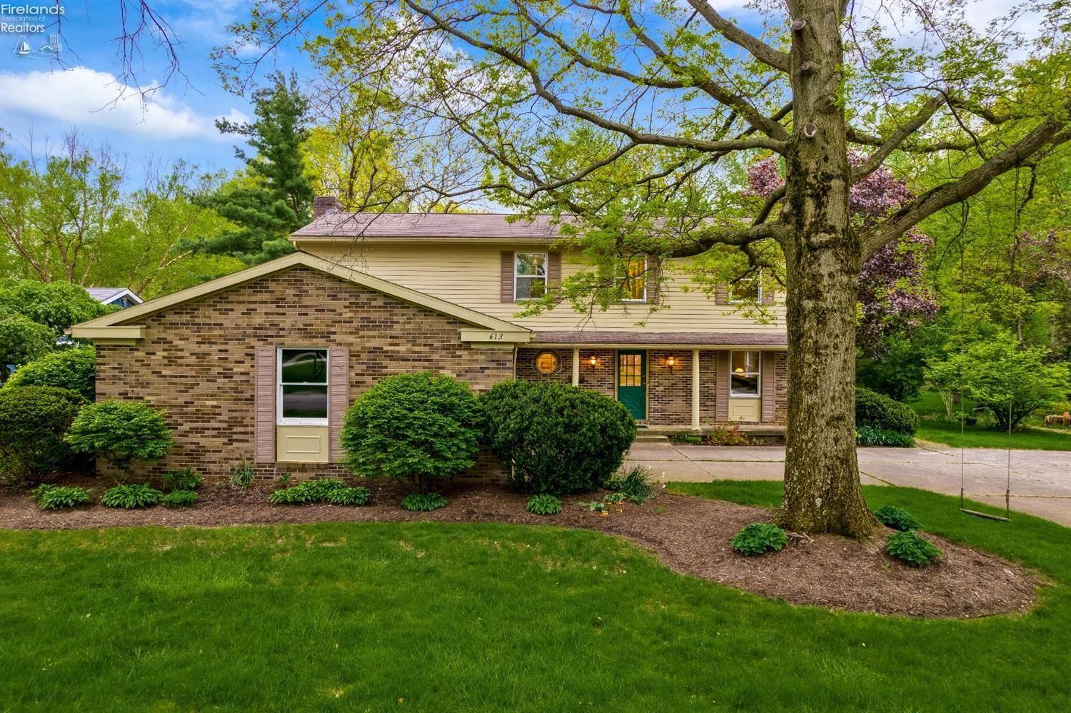 613 Beech St, Oberlin, OH 44074