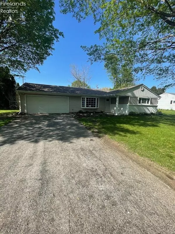 Fostoria, OH 44830,1410 Morningside