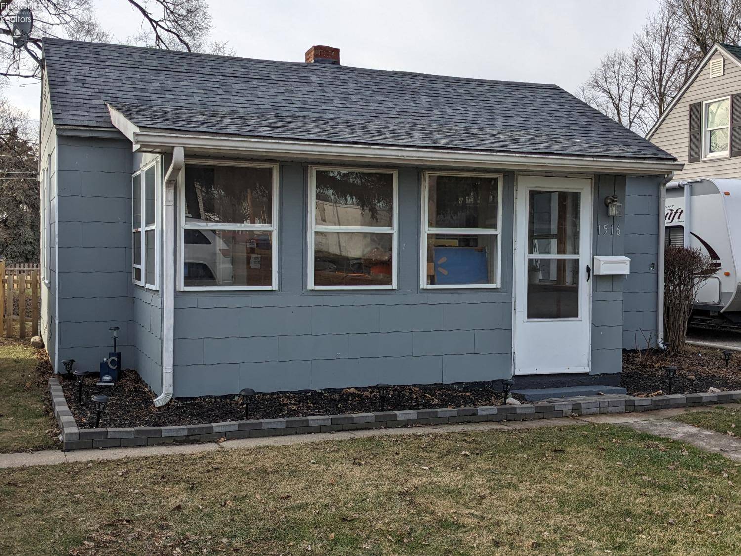 1516 West ST, Genoa, OH 43430