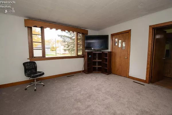 Fostoria, OH 44830,530 S Main ST