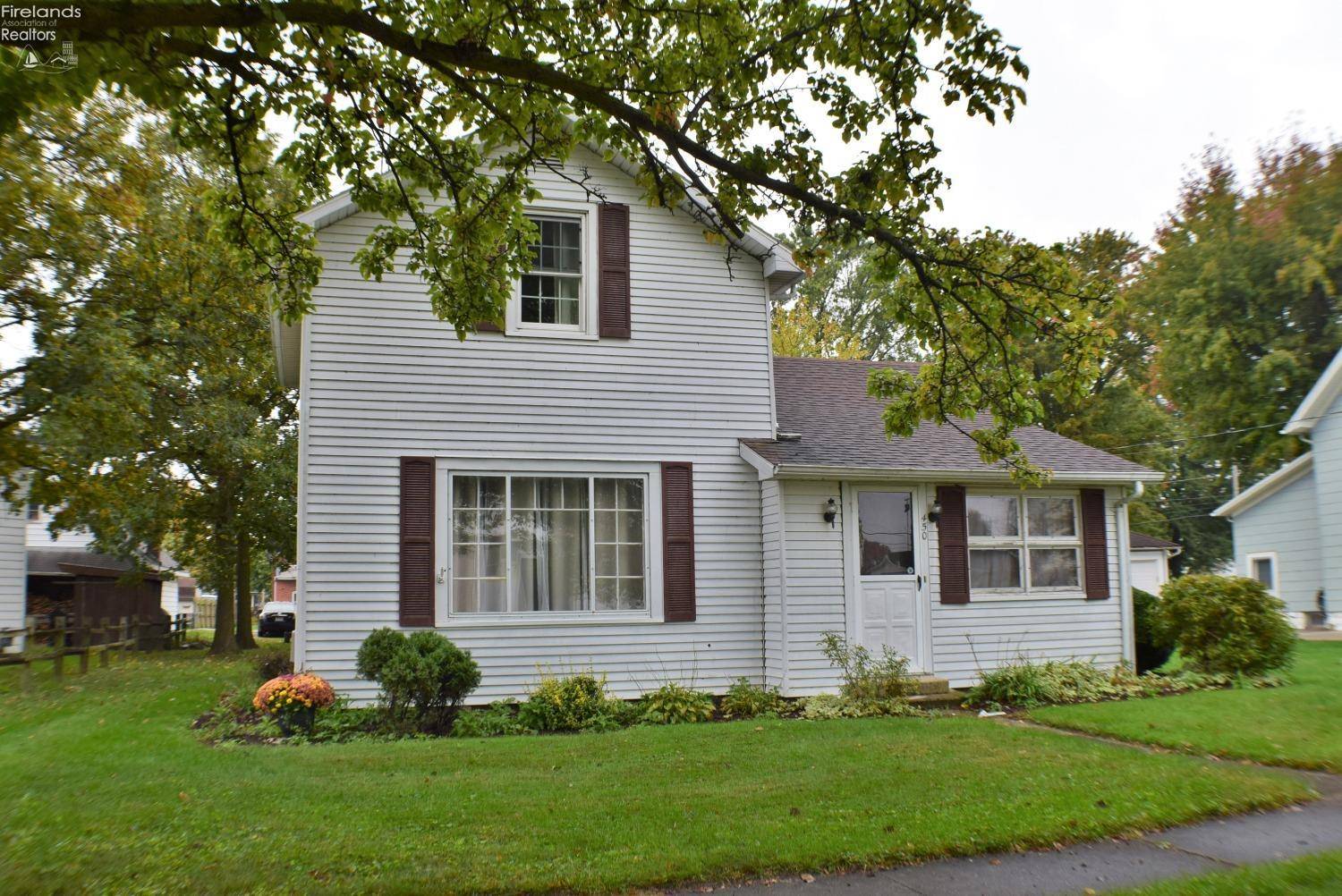 450 Augusta ST, Elmore, OH 43416