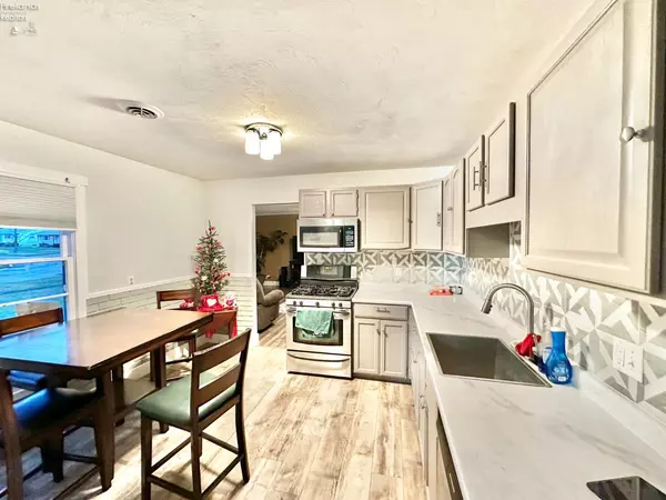 Sandusky, OH 44870,1206 Larchmont