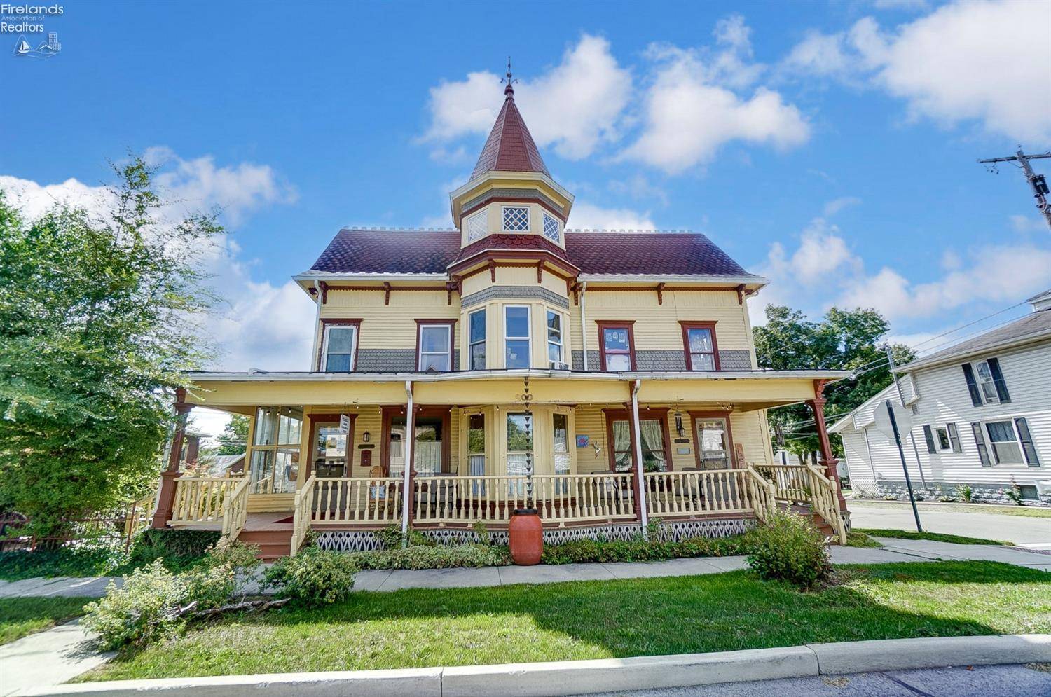 200 N High, Columbus Grove, OH 45830