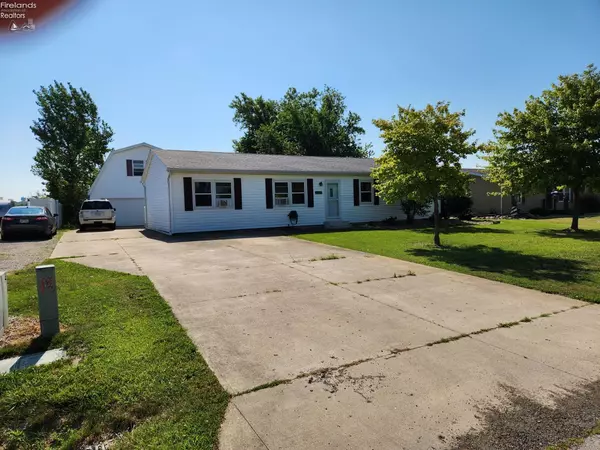 239 Spring Crest, Marblehead, OH 43440