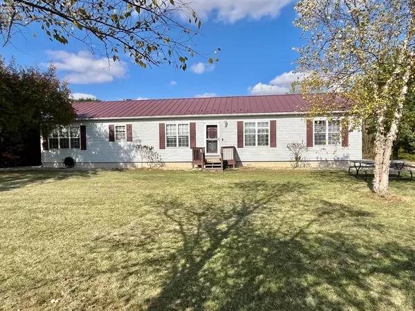 2821 N County Road 11, Tiffin, OH 44883