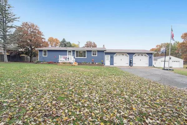 7201 Howe Road, Bath, MI 48808, Bath, MI 48808