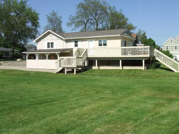 1627 Bliss Street, Haslett, MI 48840, Haslett, MI 48840