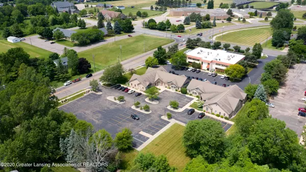 Lansing, MI 48917,701 Snow RD #1