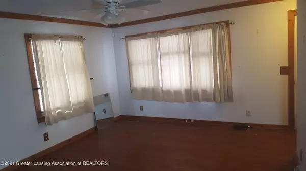 St. Johns, MI 48879,608 N Morton ST