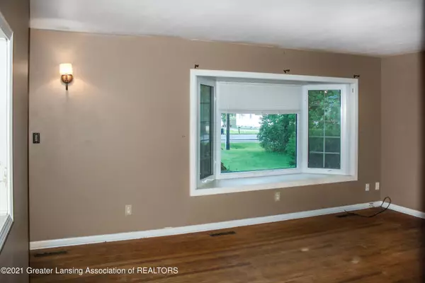 Freeland, MI 48623,9870 W Freeland RD