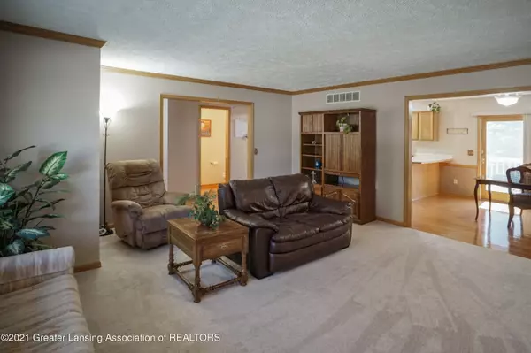 East Lansing, MI 48823,1291 Harrington LN