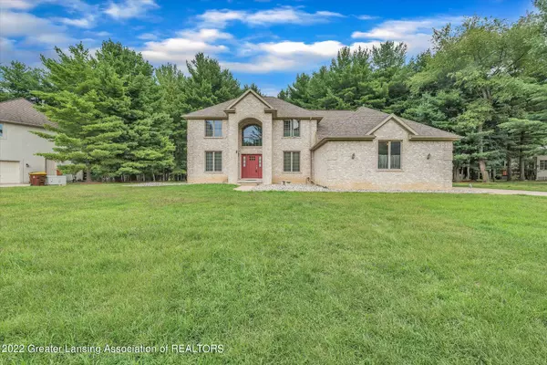 Okemos, MI 48864,4142 Breakwater DR