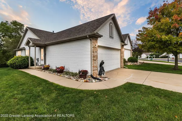 2043 Wyndham Hills Drive, 22, Holt, MI 48842, Holt, MI 48842