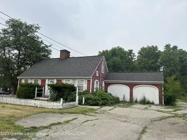 Lansing, MI 48912,1809 W Lake Lansing Road, Lansing, MI 48912