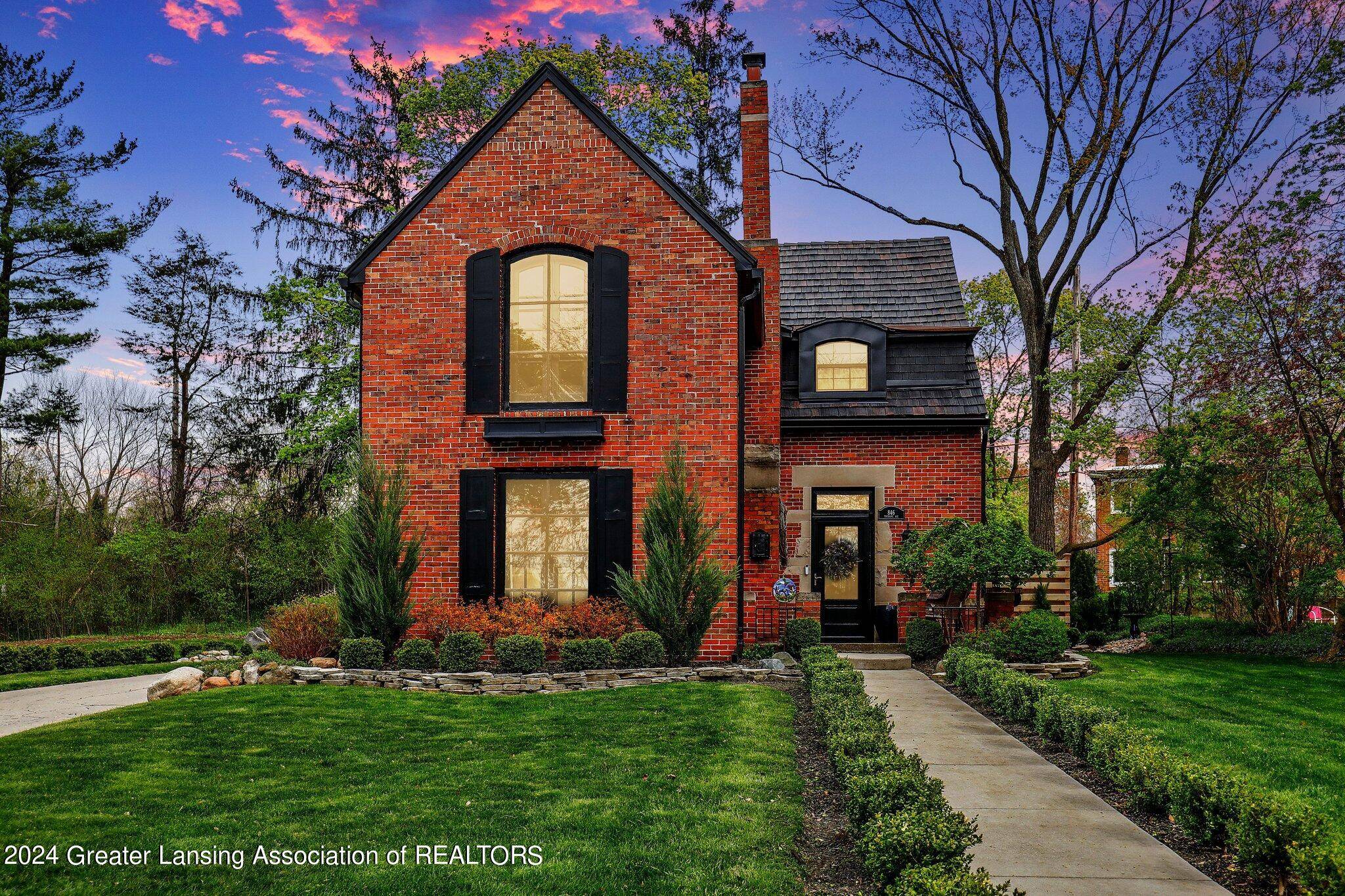846 Touraine AVE, East Lansing, MI 48823