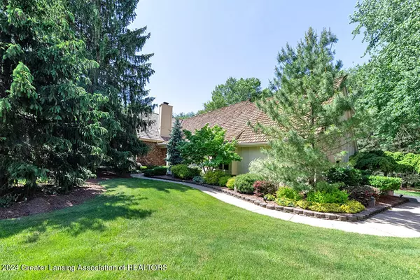 Okemos, MI 48864,4825 Sunny Meadow Circle, Okemos, MI 48864