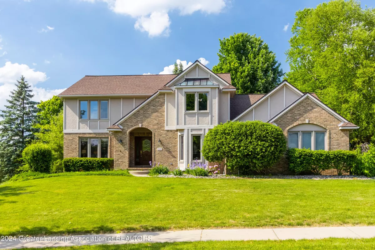 Okemos, MI 48864,3580 Chippendale DR