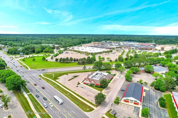 Okemos, MI 48864,1938 W Grand River AVE
