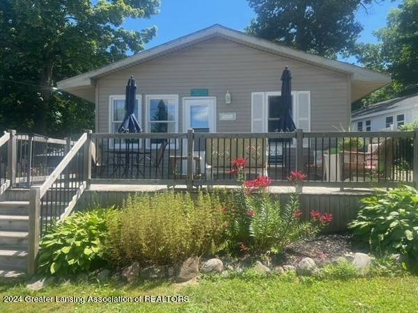 2619 Lansing Street, Crystal, MI 48818, Crystal, MI 48818