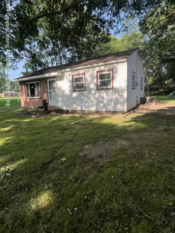 522 Spruce Street, Olivet, MI 49076, Olivet, MI 49076