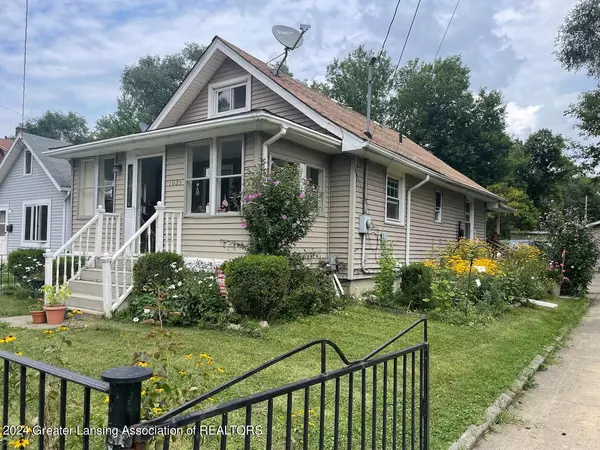 Lansing, MI 48912,1035 S Holmes Street, Lansing, MI 48912