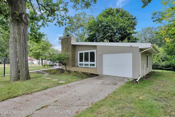 Lansing, MI 48910,2701 Pattengill Avenue, Lansing, MI 48910