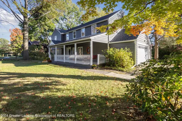 Lansing, MI 48910,1623 Moores River DR