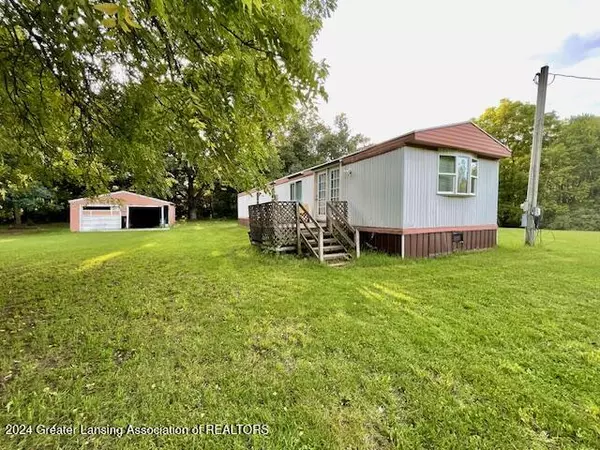 7821 Decker Road, Orleans, MI 48865, Orleans, MI 48865