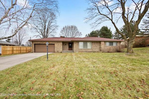 325 Woodhaven Drive, Lansing, MI 48917, Lansing, MI 48917