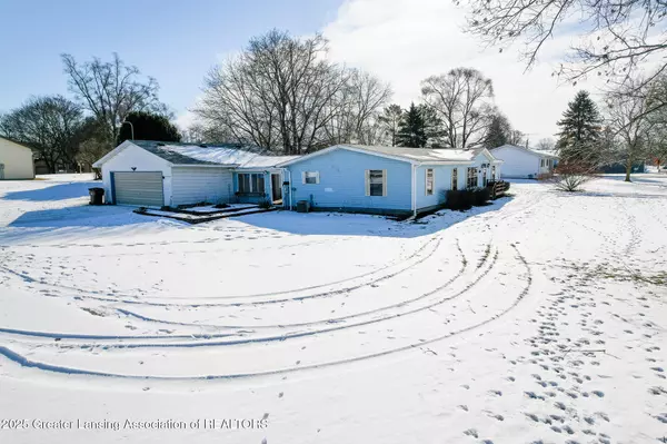 Maple Rapids, MI 48853,501 Poplar ST