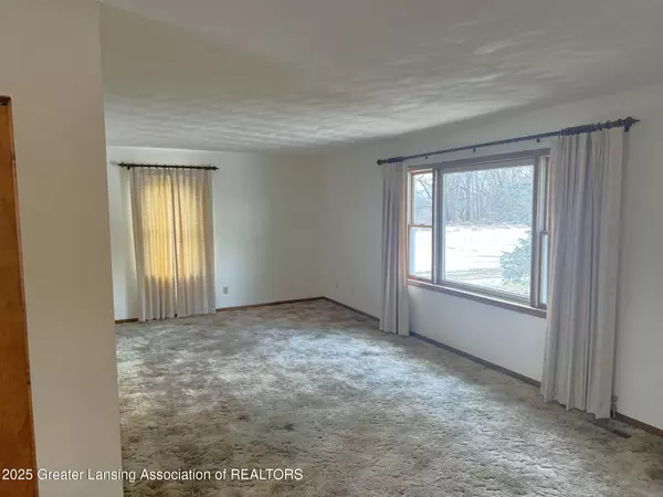 Ovid, MI 48866,2210 N Hollister RD