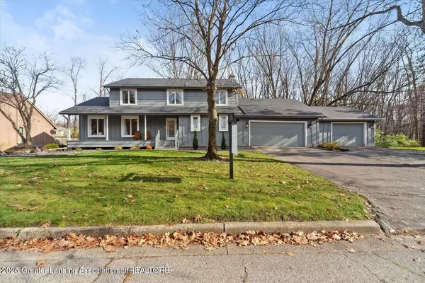 Okemos, MI 48864,4810 Mohican LN