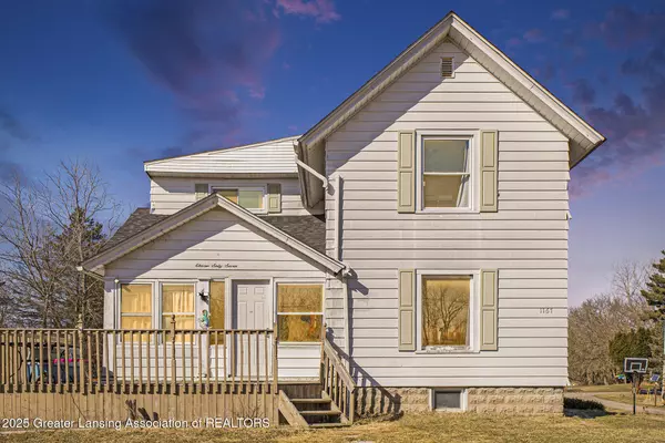 1167 Grovenburg RD, Holt, MI 48842