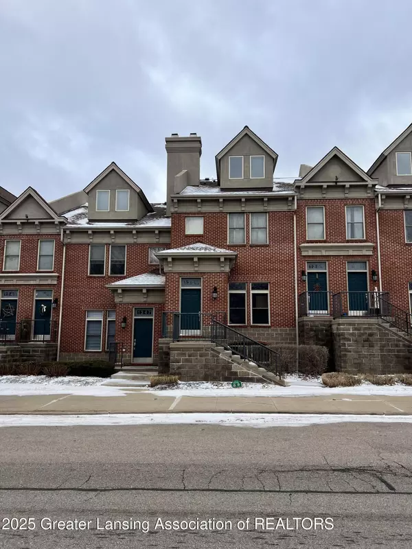 1349 Turner RD #8, Lansing, MI 48906