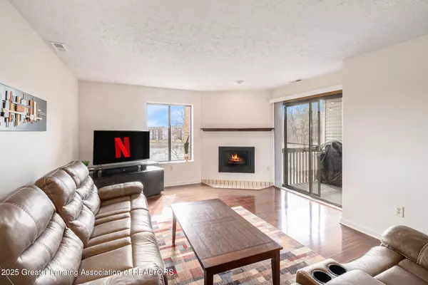 Okemos, MI 48864,1555 W Pond DR ##30