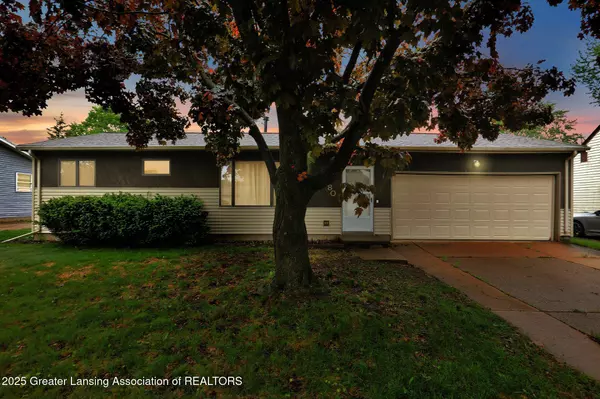 1580 Grayfriars AVE, Holt, MI 48842